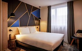 ibis Styles Valenciennes Petite Foret